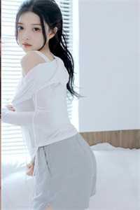 夫人今天还在装瞎吗:卓明月宴清风