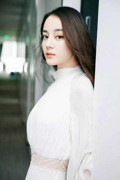 精品小说再次重生，她看透系统规则后杀疯了