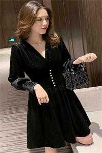 快穿白月光：渣女的十八道准则长篇小说